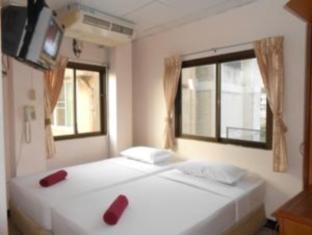 Four Sons Inn Μπανγκόκ Εξωτερικό φωτογραφία