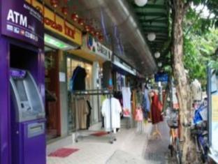 Four Sons Inn Μπανγκόκ Εξωτερικό φωτογραφία